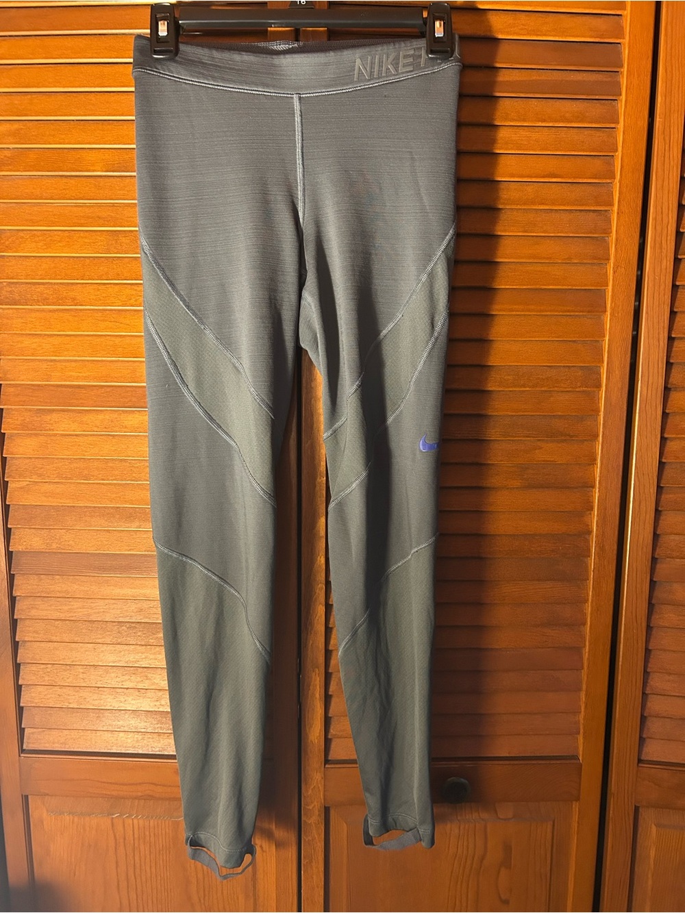 Nike Pro Hyperwarm woman’s leggings